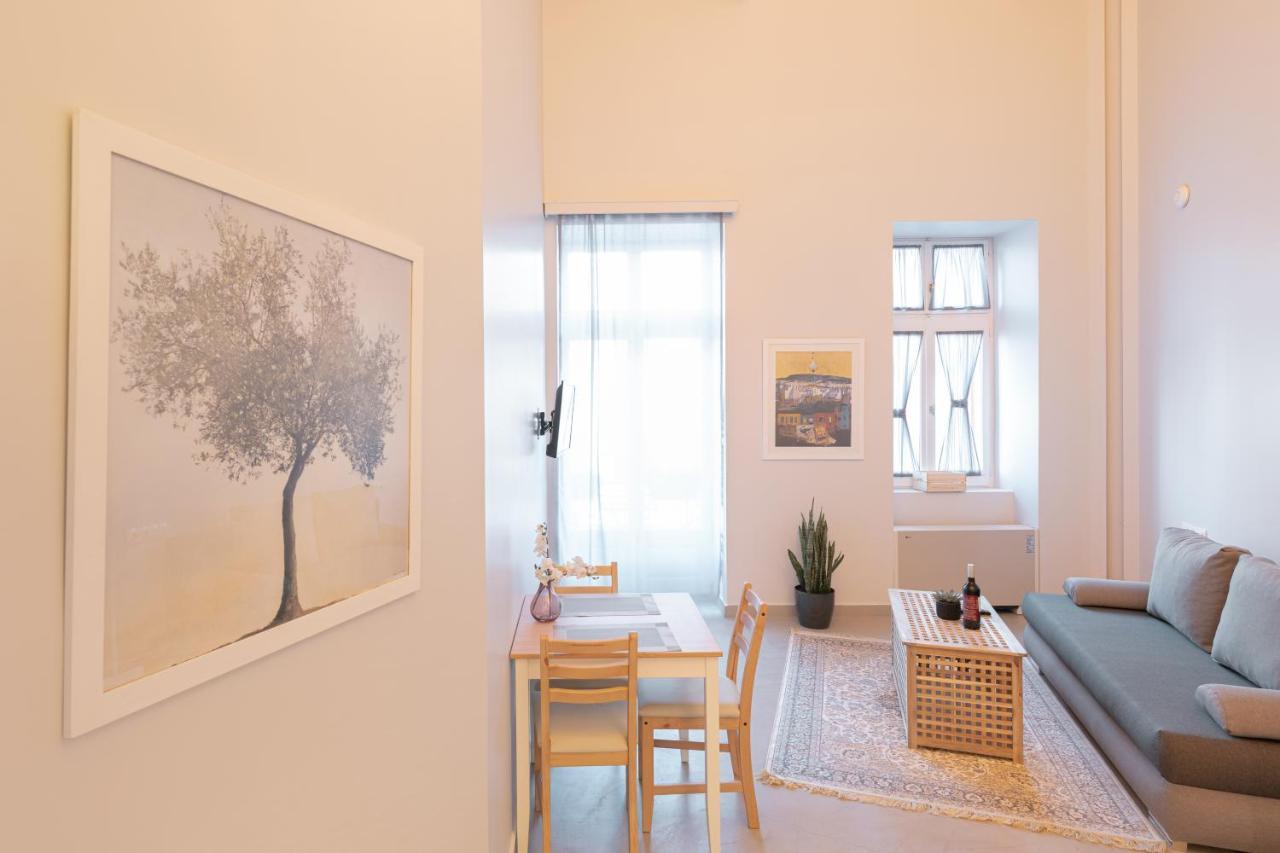 Ether Loft Atina